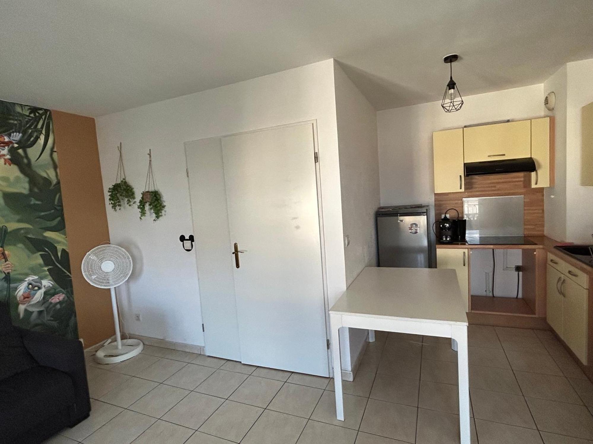 L'Appartement Du Roi Lion L 8 Pers L Proche De Disney Bussy-Saint-Georges Exterior photo
